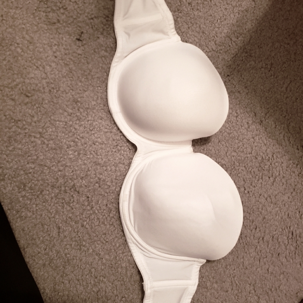 36 D white strapless bra